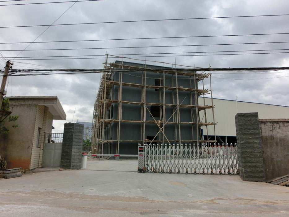 廈門華巖石業(yè)有限公司與廈門出安伸縮門成為合作伙伴