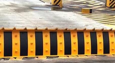 突發(fā)情況下 蘭州警用破胎器如何實現(xiàn)緊急停止