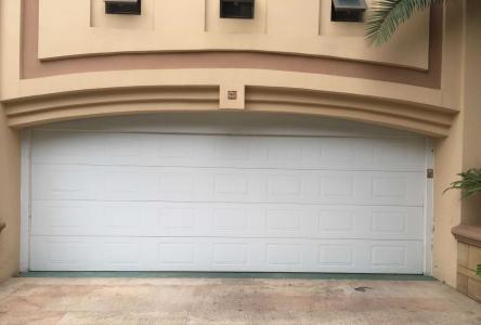 熱烈祝賀慶陽(yáng)出安智能車庫(kù)門進(jìn)駐慶陽(yáng)帝景苑